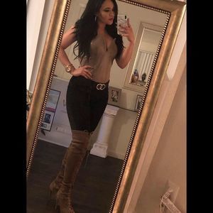 Meet your Posher, Edna